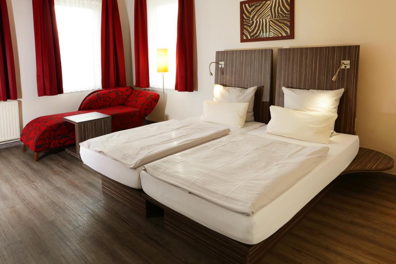 Gieschens Hotel Achim Esterno foto