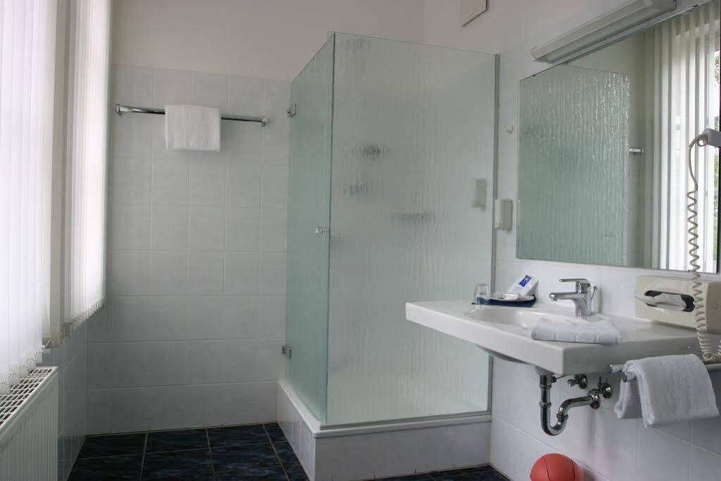 Gieschens Hotel Achim Esterno foto